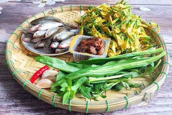 Hotpot of Linh Fish and Dien Dien Flower